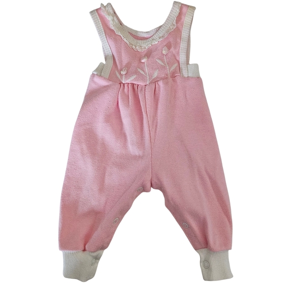 Buster Brown Other - Vintage Buster Brown Baby Girl 3-6 Month Dainty Pink Lace Overall Bubble Romper